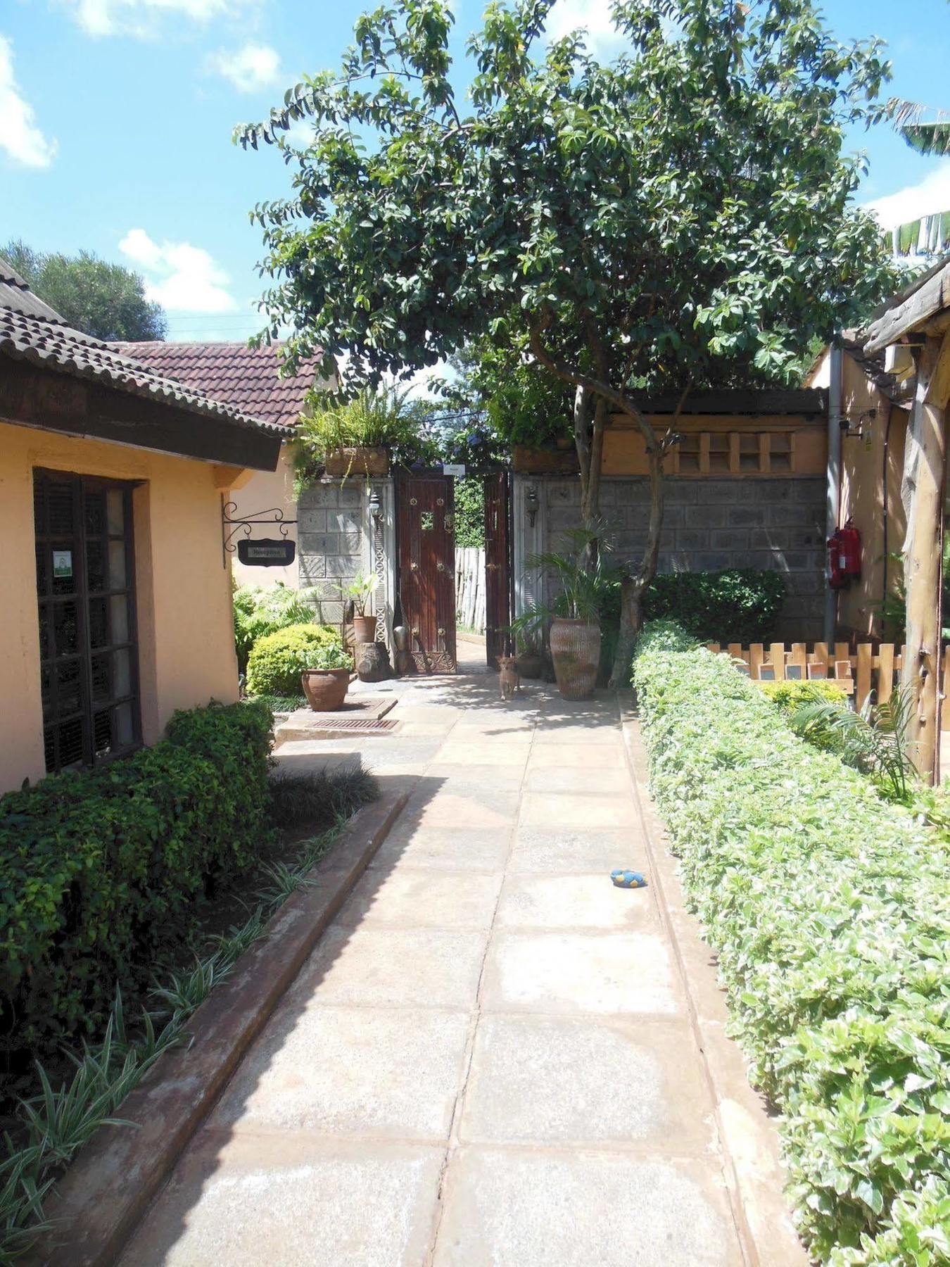 Godials Bed & Breakfast Nairobi Exterior photo